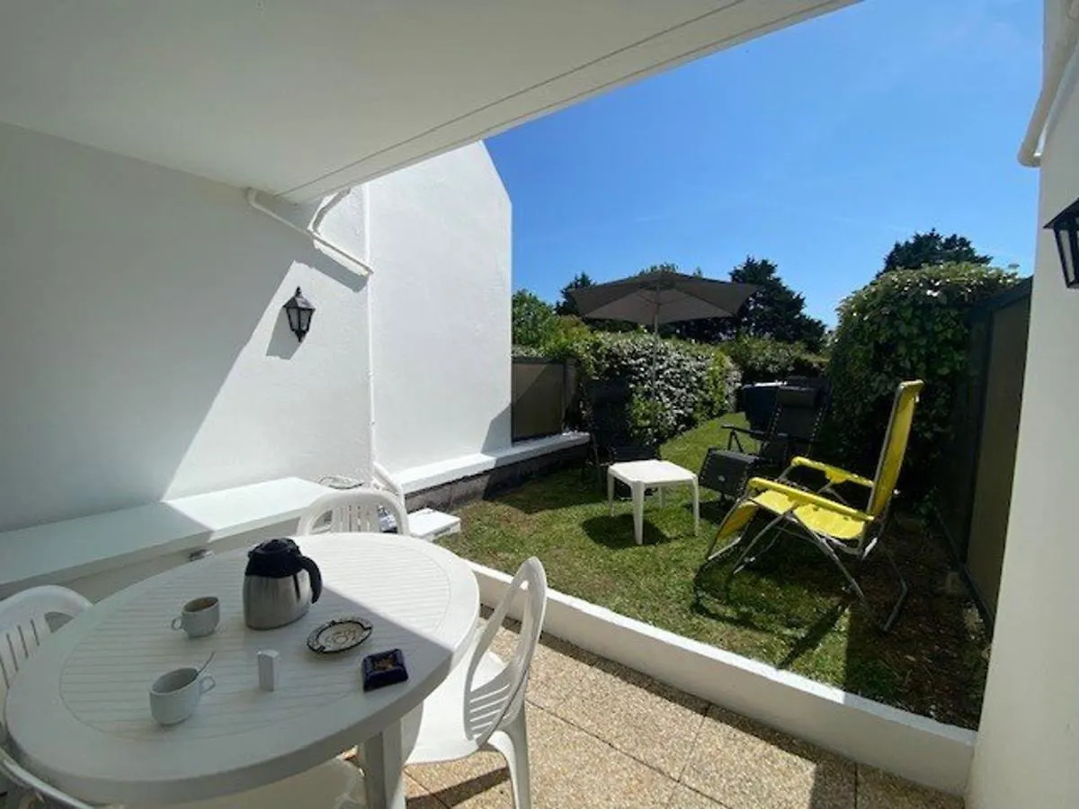 Quiberon - T2 Renove Avec Jardin, Piscine & Tennis, A 500M Des Plages, Wifi Inclus - Fr-1-478-225 0*,  France